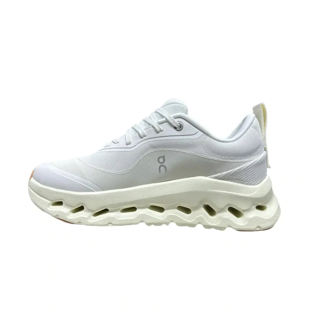 LOEWE x On Cloudtilt 2.0 –  Bright White
