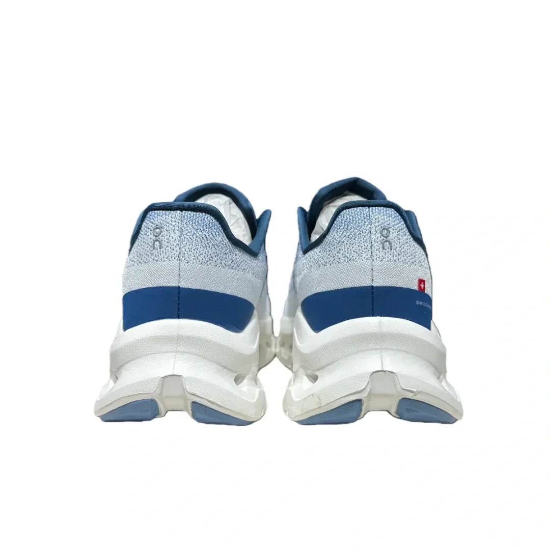 Cloudtilt  White/Blue