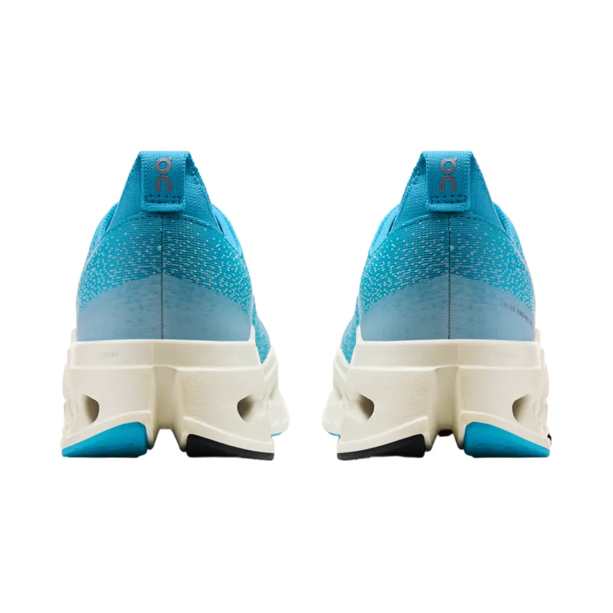 Cloudsurfer Max – Maximum Cushion Running Sneakers