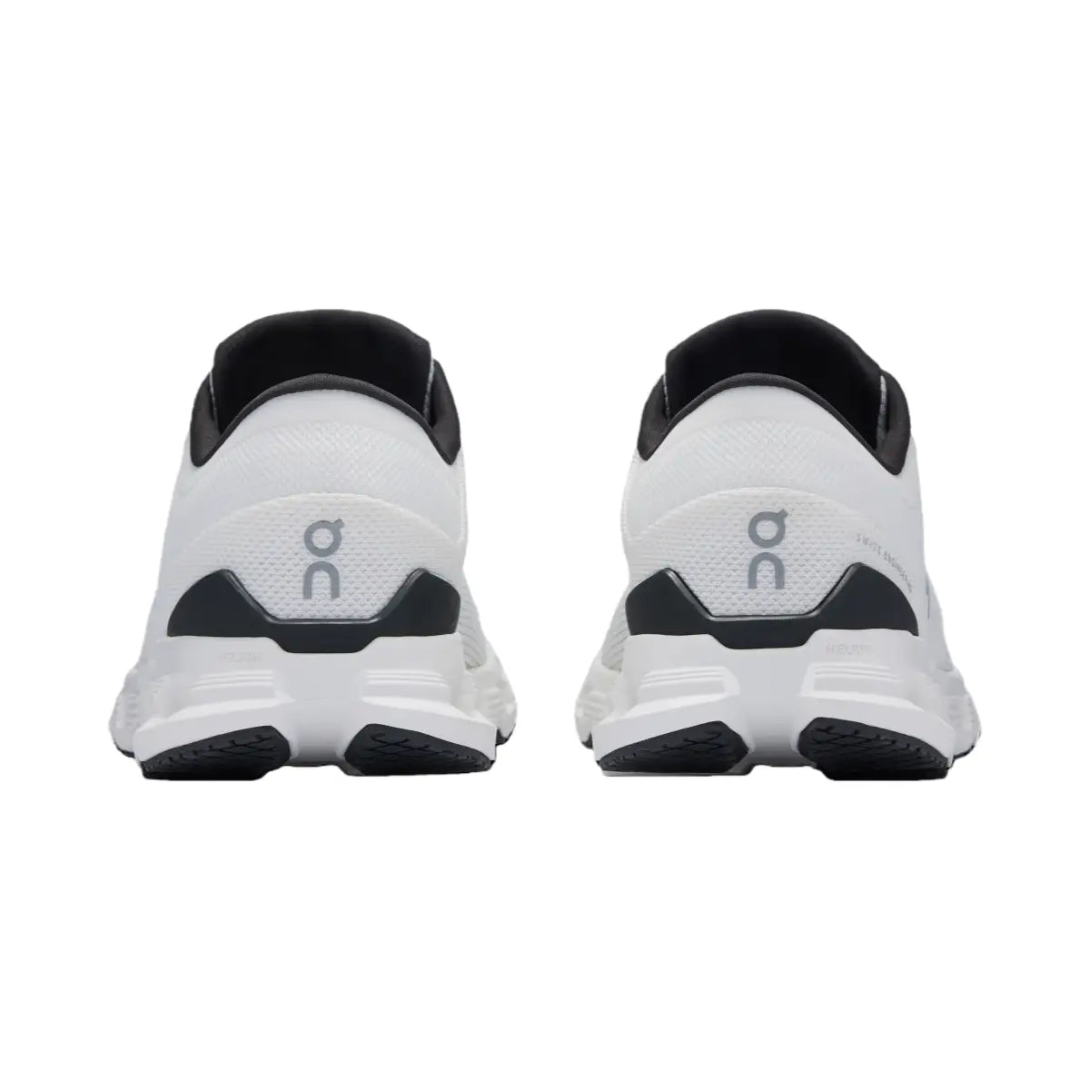 Cloud X 4 – Lightweight Training & All-Day Comfort