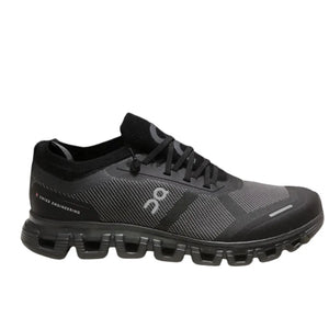 Versa / Black